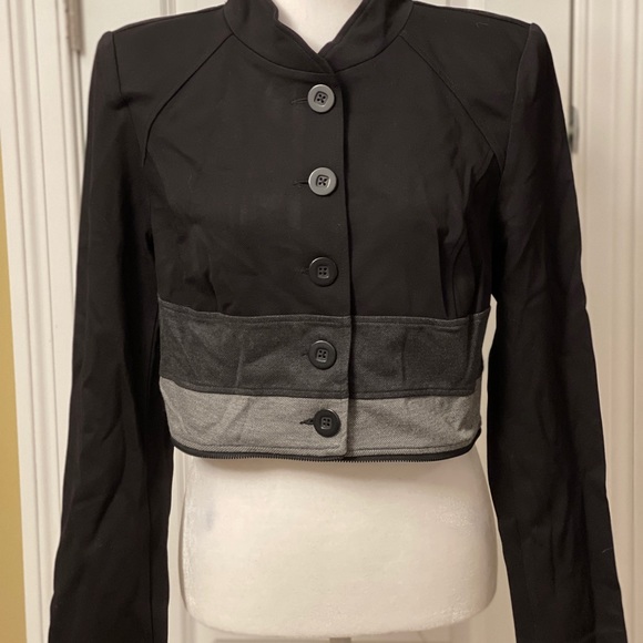 2 in 1 Coat by Cabi. M - Picture 2 of 6